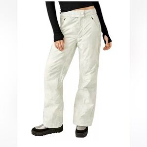 Women's NWOT FREE PEOPLE MOVEMENT Bunny Slope Printed Snowboard Ski Pants-Large